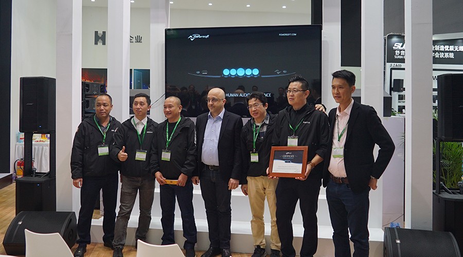  POWERSOFT 與 REYN AUDIO授權(quán)儀式